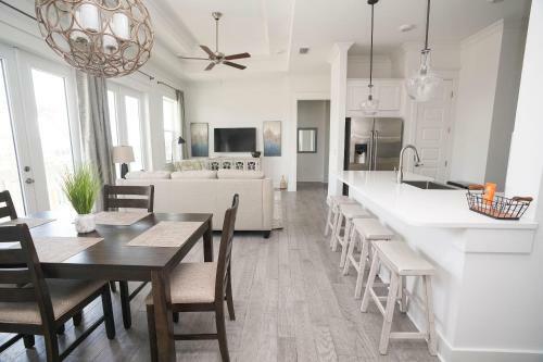 Prominence On 30a Pet Friendly Beach Homes