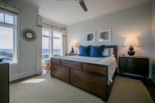 99 Compass Point Way South #407
