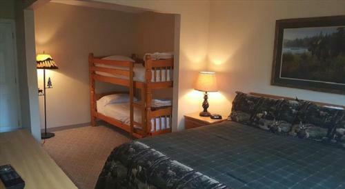 Hotel Golden Eagle Lodge Resort