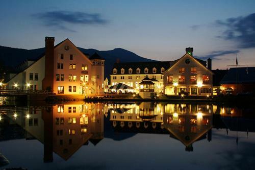Hotel Golden Eagle Lodge Resort