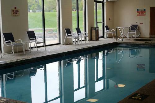 Hotel Golden Eagle Lodge Resort