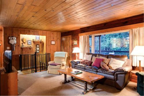 22b Bradley's Cabin