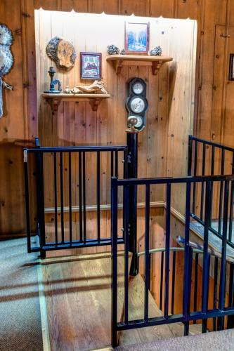 22b Bradley's Cabin