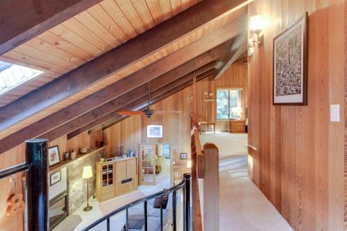 Mountain Meadow Lodge