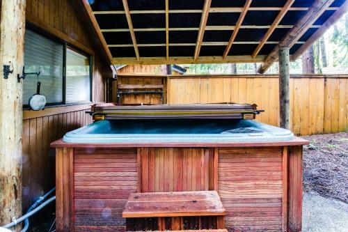 Mountain Meadow Lodge