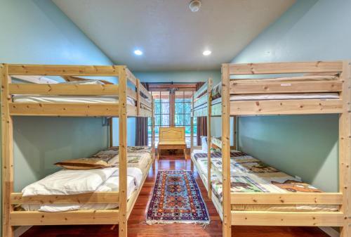 The Sharp Cabin