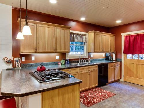 The Sharp Cabin