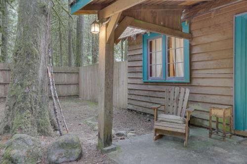 Old Smokey Cabin