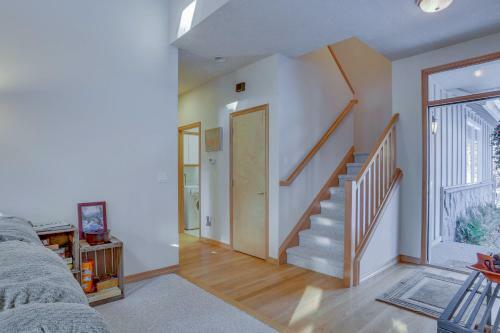 Clark's Mountain Condo