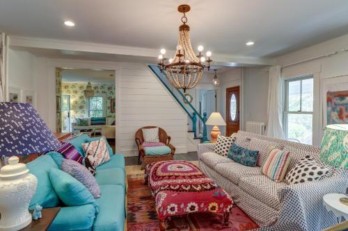 Chic Antique In Wellfleet Village