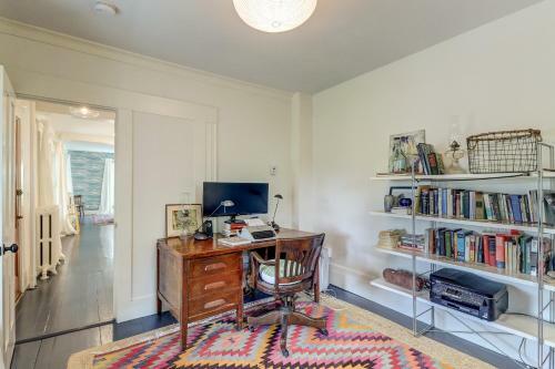 Chic Antique In Wellfleet Village
