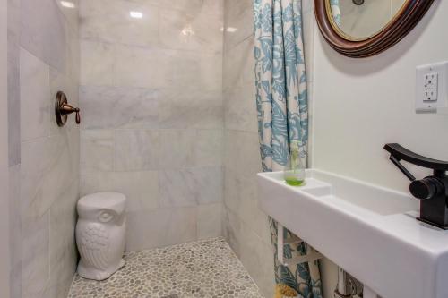 Chic Antique In Wellfleet Village