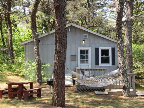 Even'tide Resort Motel & Cottages