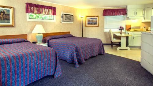 Even'tide Resort Motel & Cottages