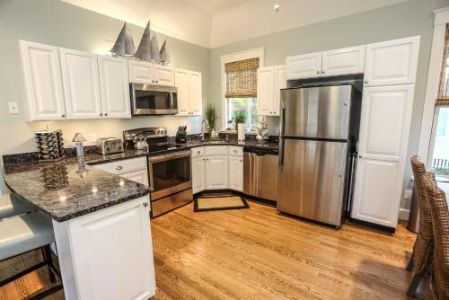 Cottage 705 (the Boardwalk 2)