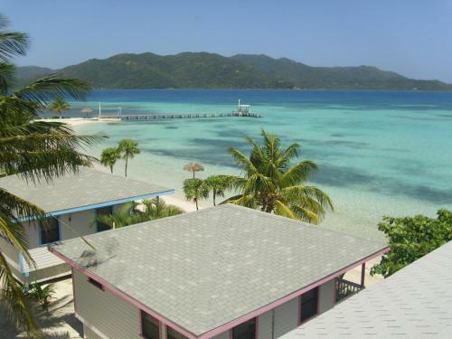 Hotel Grahams Place Guanaja