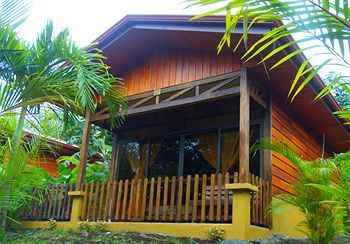Hotel Heliconias