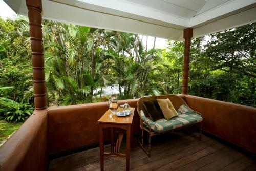 Hostal Casa De Piedra Escaz�