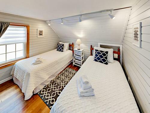 73 Standish Way Home