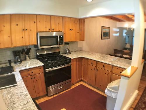 Ptarmigan Townhomes #24