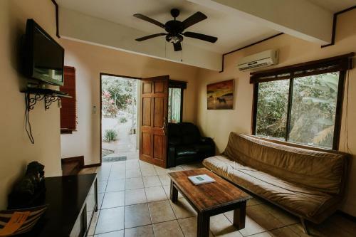 Hotel La Posada Jungle Bungalows