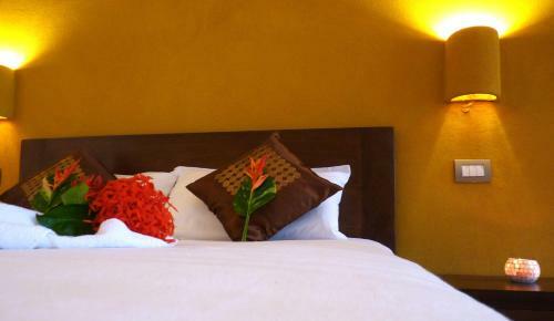 Manal� Hotel