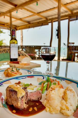 Beaches And Dreams Boutique Hotel