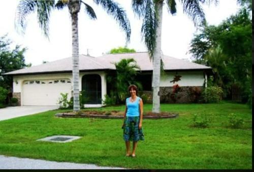 Tropical Pool Home-5 Min To Beach