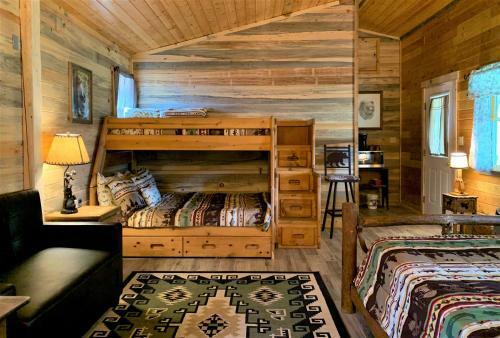 Posada Yellowstone Cutthroat Guest Ranch