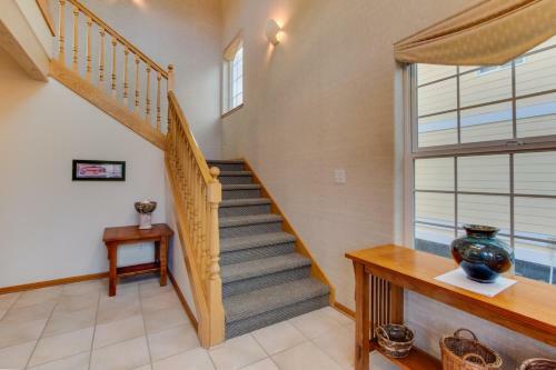 Wakonda Oceanfront Escape