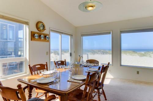 Oleg Potts Beach House