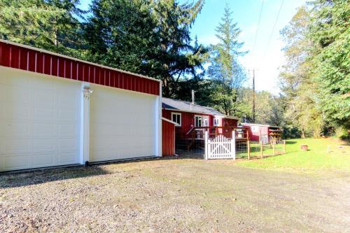 Alsea River Fishing Cabin