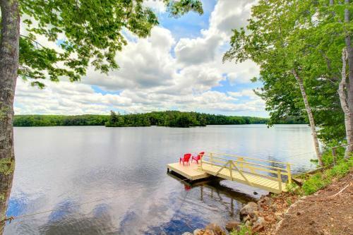 Damariscotta Lakefront Retreat