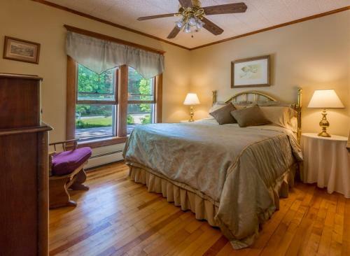 Posada Mad River Inn