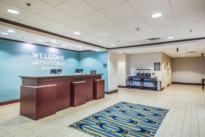 Hotel Hampton Inn Greenfield