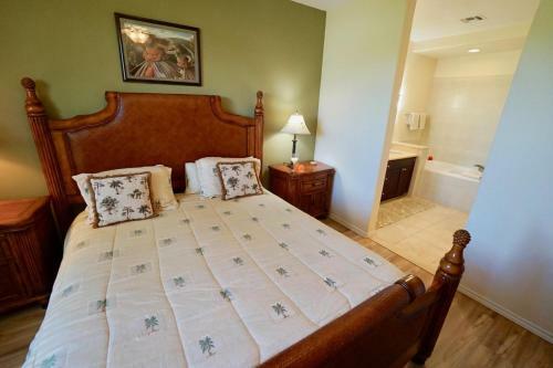 Fairway Villas B5
