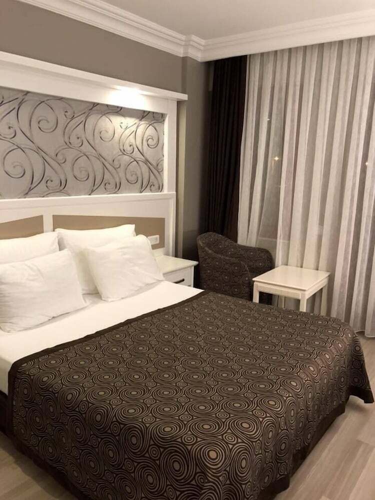 Hotel Mendos Garden Exclusive