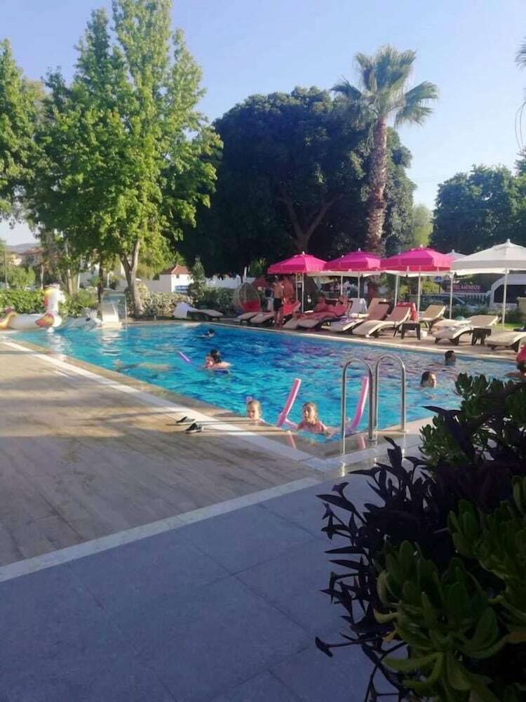 Hotel Mendos Garden Exclusive