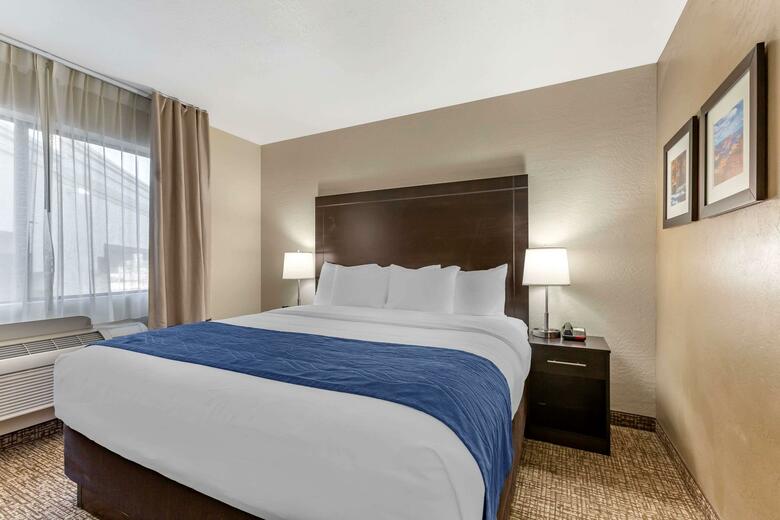 Hotel Quality Inn And Suites Surprise