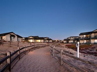 Hotel Sanctuary Beach Resort