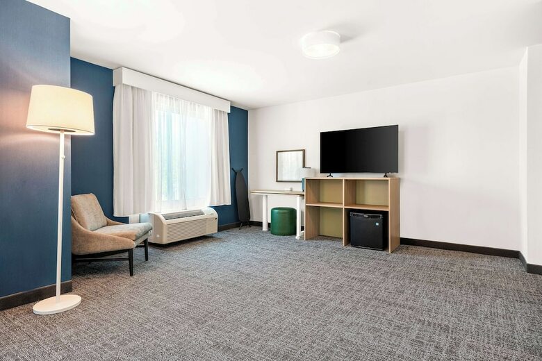 Hotel Comfort Suites Exton