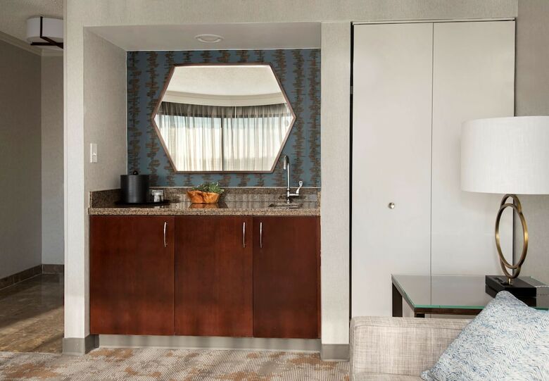 Hotel Bethesda Marriott Suites