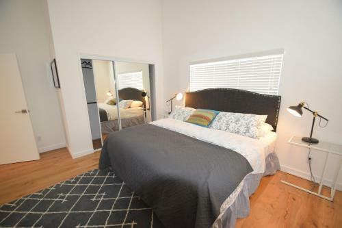 Abbot Kinney Villa