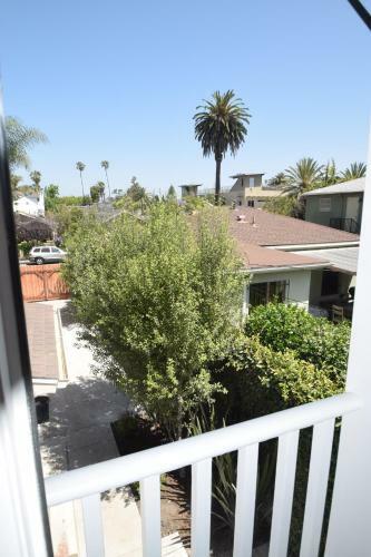 Abbot Kinney Villa
