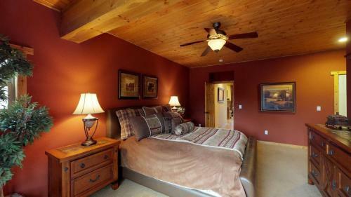 Truckee Meadows Golf Course Vacation Home - 3br/2.5ba