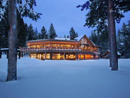 11454 Chalet Rd Home