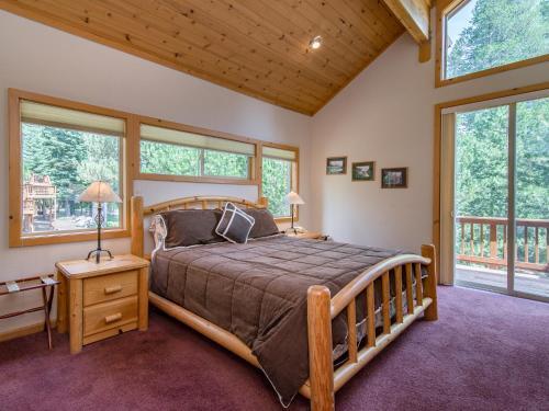 11454 Chalet Rd Home