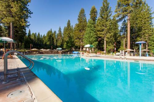 Mountain Views At Northstar Townhouse