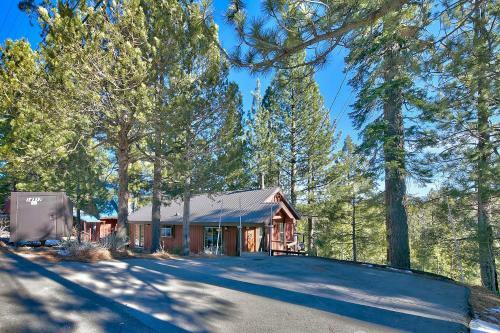Donner Trail Home 14317