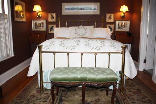 Bed & Breakfast The White House Inn